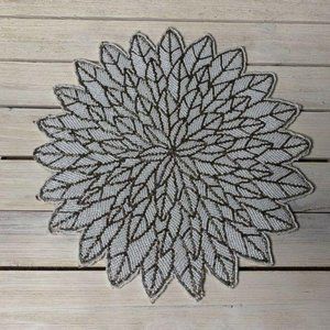 TAHARI Beaded White Silver Poinsettia Plac…